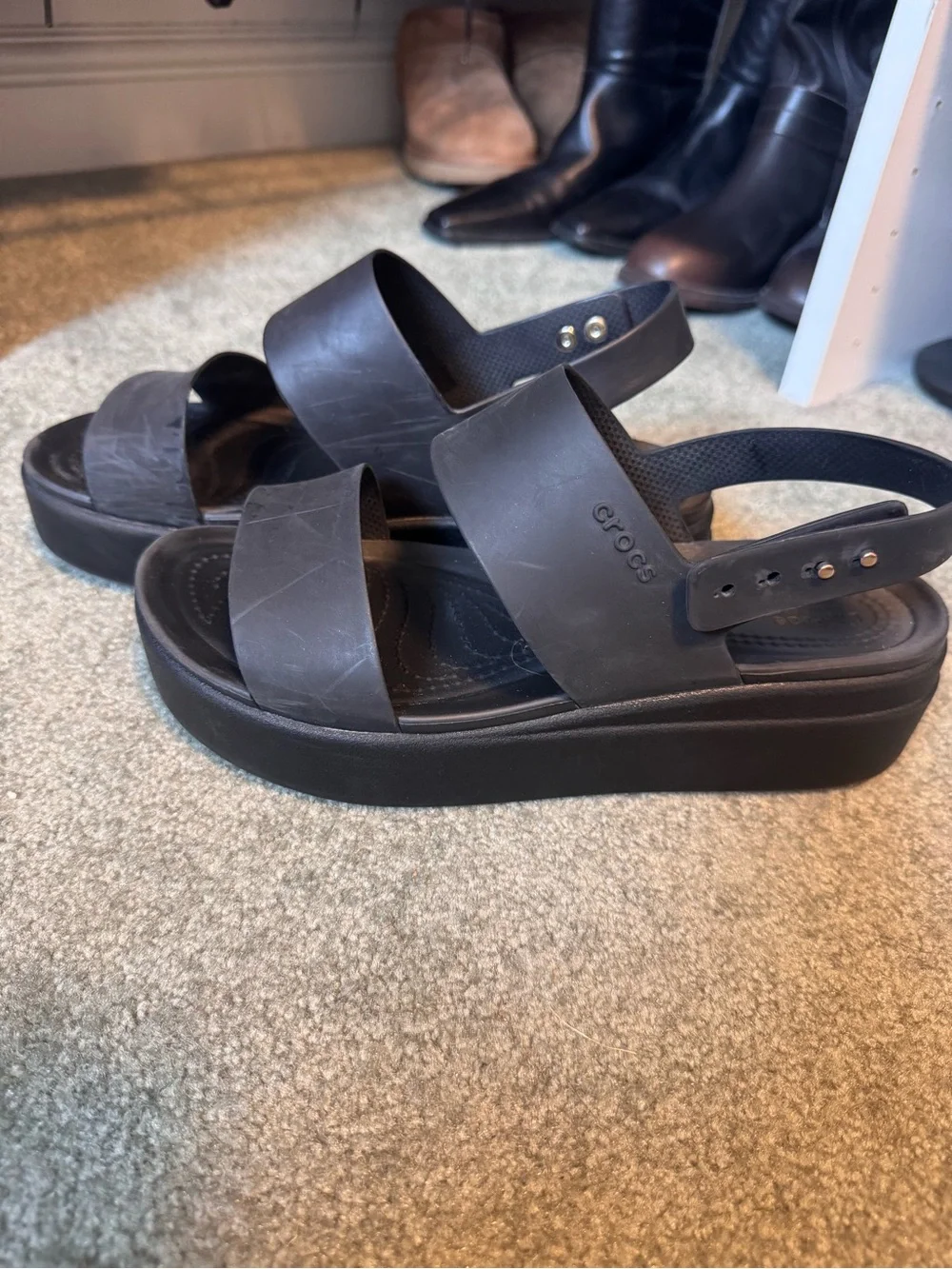 CROCS platform sandals